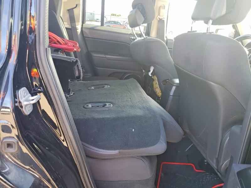Photo 11 from auction – 2012 JEEP PATRIOT with VIN 1C4NJRFBXCD555065