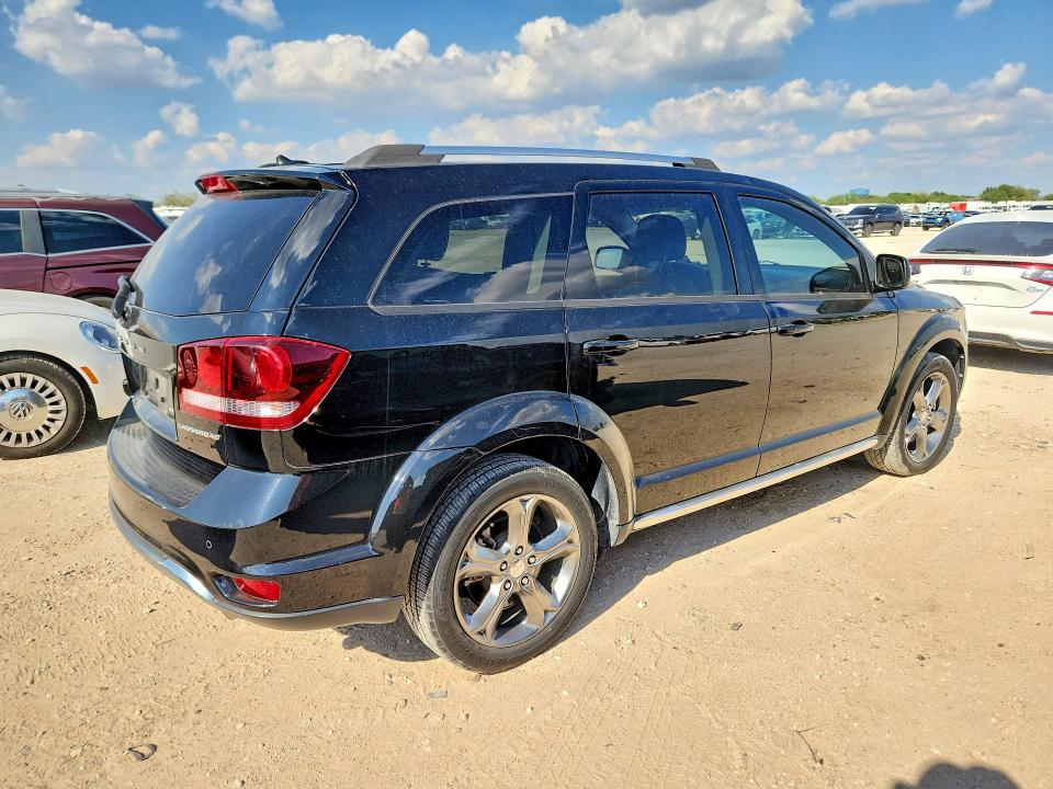 Снимка 3 от търг – 2016 DODGE JOURNEY с VIN 3C4PDCGG1GT143611