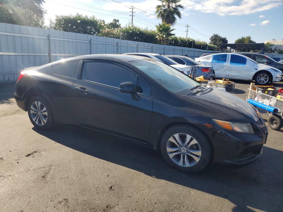 Foto 4 de la subasta – 2012 HONDA CIVIC con VIN 2HGFG3B59CH566319
