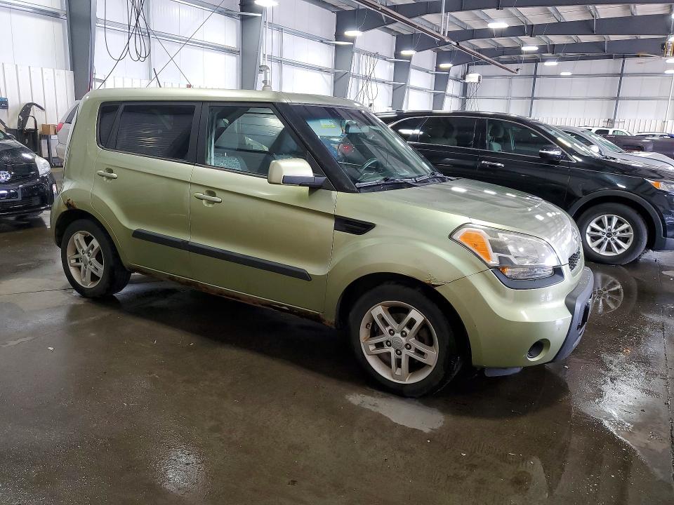 Photo 4 from auction – 2011 KIA SOUL with VIN KNDJT2A26B7207557