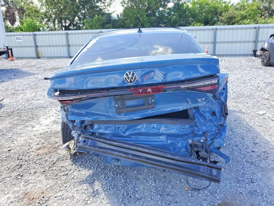 Photo 6 from auction – 2026 VOLKSWAGEN JETTA with VIN 3VW7W7BU0TM024755