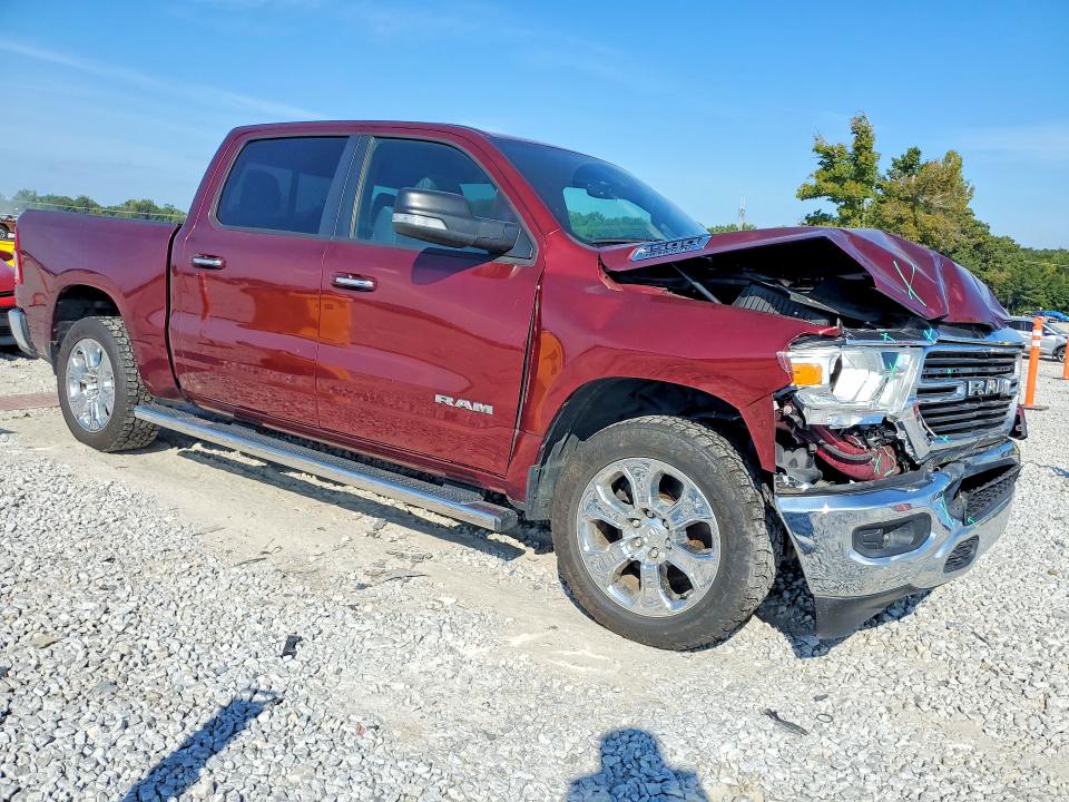 Снимка 4 от търг – 2020 RAM 1500 с VIN 1C6RREFT4LN396217