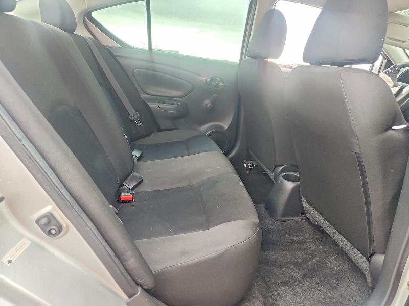 Снимка 10 от търг – 2018 NISSAN VERSA с VIN 3N1CN7AP5JL842245