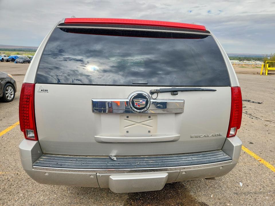 Photo 6 from auction – 2008 CADILLAC ESCALADE with VIN 1GYFK63848R180531