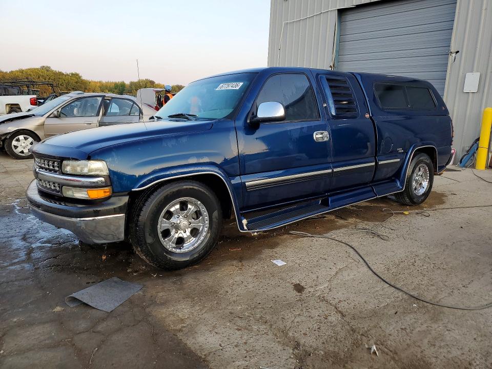 1999 CHEVROLET SILVERADO - Търг №67797436