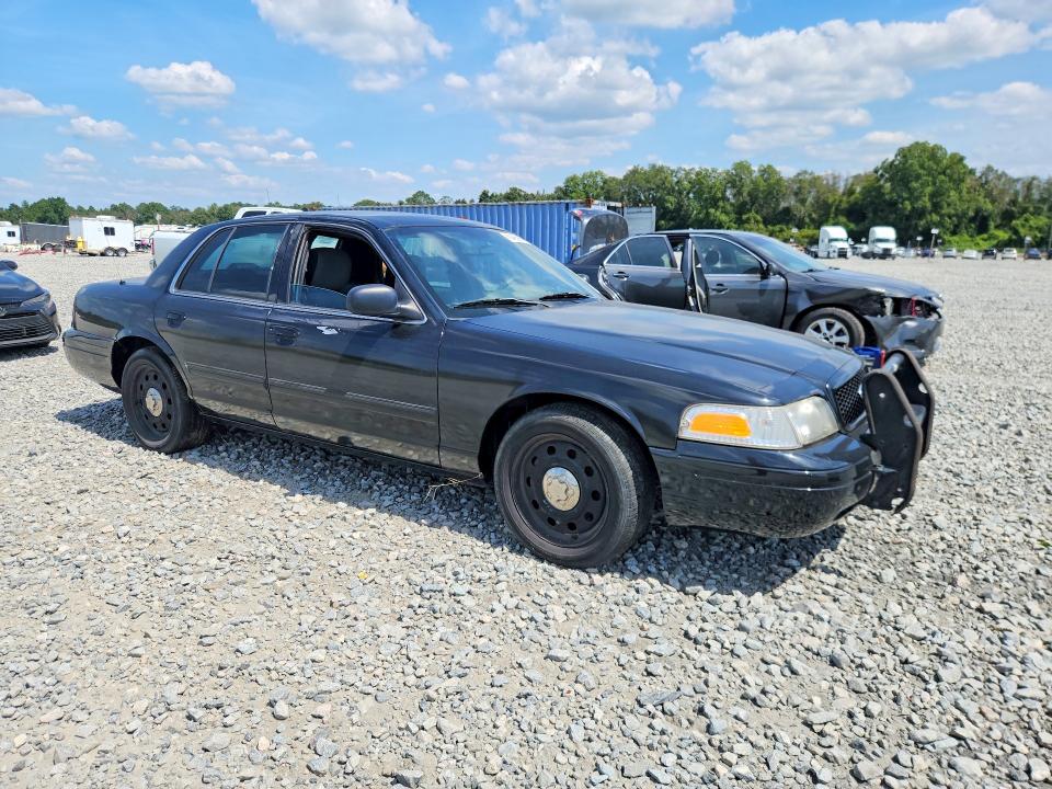 Photo 4 from auction – 2011 FORD CROWN VICTORIA with VIN 2FABP7BV4BX135563