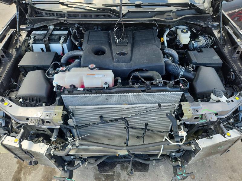 Photo 11 from auction – 2023 TOYOTA TUNDRA with VIN 5TFMA5DB4PX070710