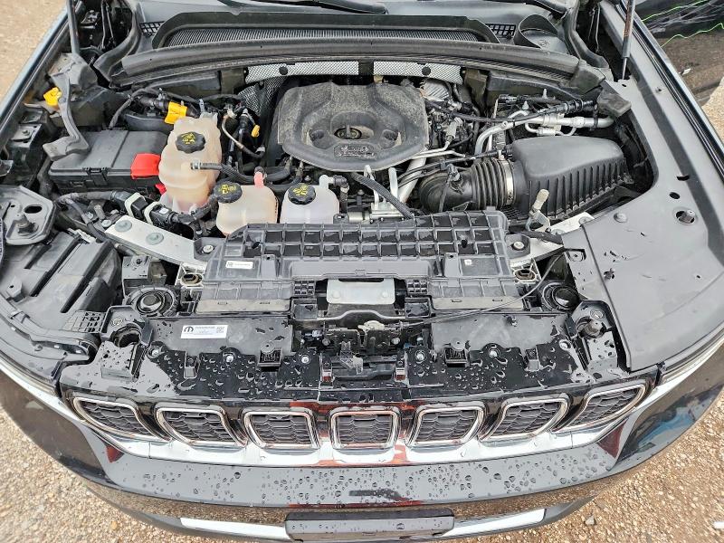 Снимка 12 от търг – 2023 JEEP GRAND CHEROKEE с VIN 1C4RJYB63P8773657