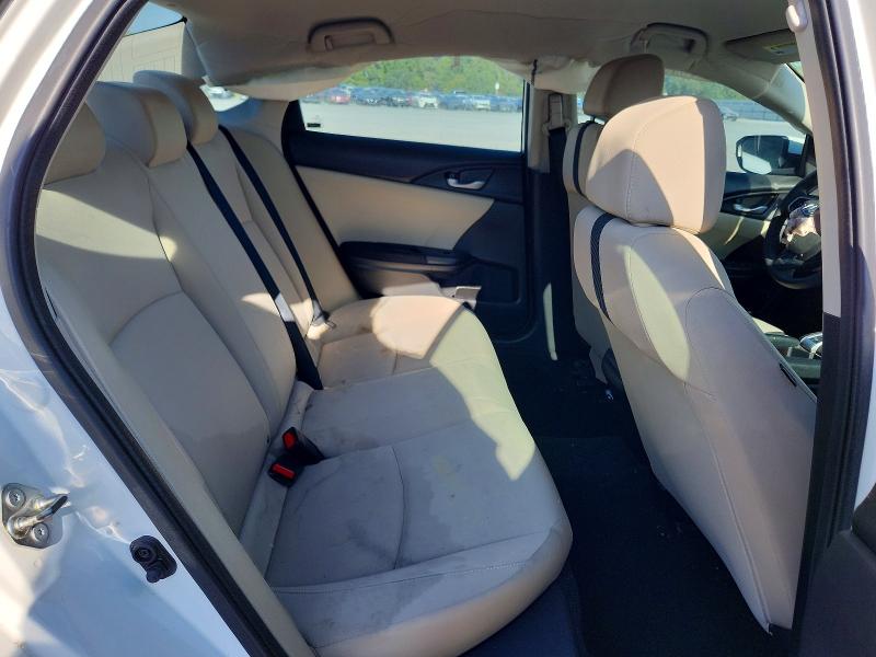 Снимка 10 от търг – 2018 HONDA CIVIC с VIN 2HGFC2F56JH512053