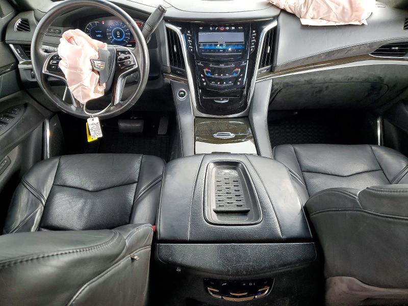 Photo 8 from auction – 2016 CADILLAC ESCALADE with VIN 1GYS4KKJ4GR333574