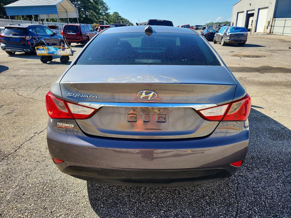 Снимка 6 от търг – 2014 HYUNDAI SONATA с VIN 5NPEB4AC1EH934792