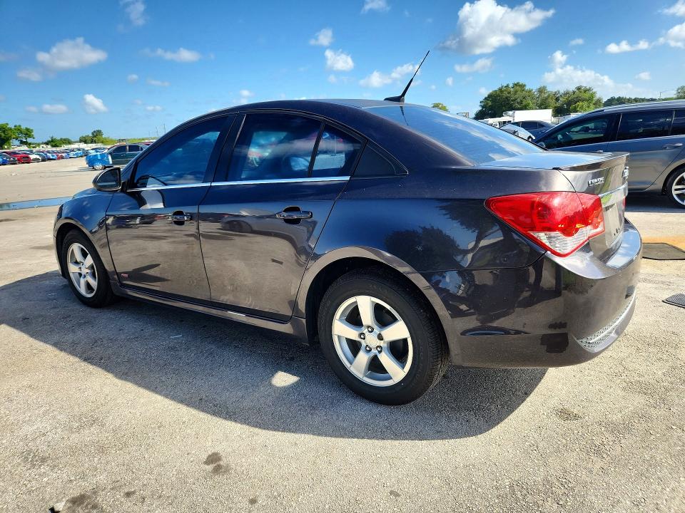 Photo 2 from auction – 2014 CHEVROLET CRUZE with VIN 1G1PC5SB4E7305848