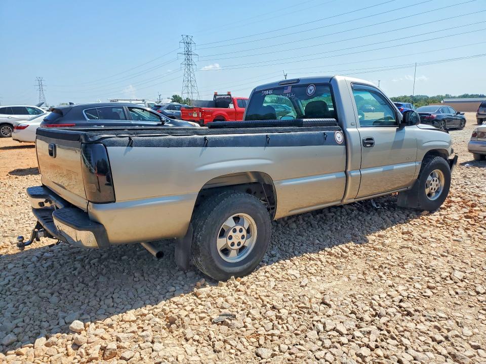 Photo 3 from auction – 2002 CHEVROLET SILVERADO with VIN 1GCEC14W12Z188172
