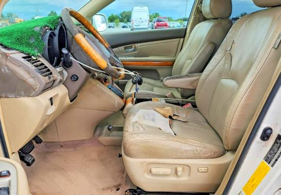 Photo 7 from auction – 2004 LEXUS RX with VIN 2T2GA31U94C004649