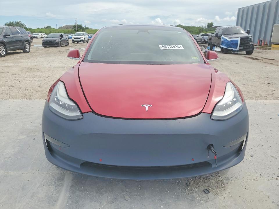 Photo 5 from auction – 2018 TESLA MODEL 3 with VIN 5YJ3E1EB0JF072771