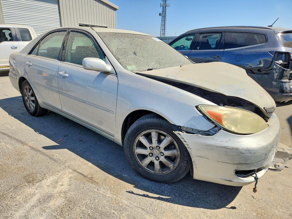 Photo 4 from auction – 2004 TOYOTA CAMRY with VIN 4T1BF30K74U569478