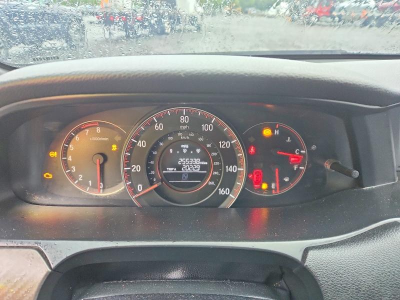 Photo 9 from auction – 2016 HONDA ACCORD with VIN 1HGCR2F59GA129863