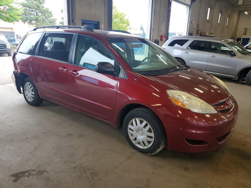 Photo 4 from auction – 2007 TOYOTA SIENNA with VIN 5TDZK23C17S085232