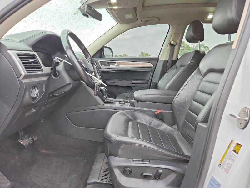 Снимка 7 от търг – 2018 VOLKSWAGEN ATLAS с VIN 1V2NR2CA1JC582748