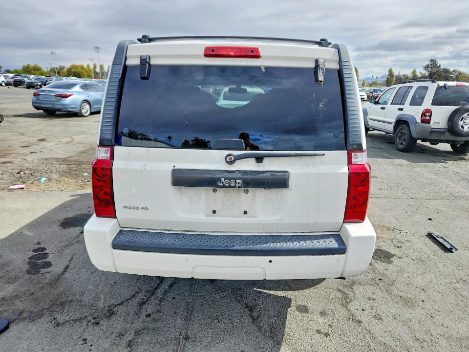 Foto 6 de la subasta – 2008 JEEP COMMANDER con VIN 1J8HG48N38C220337