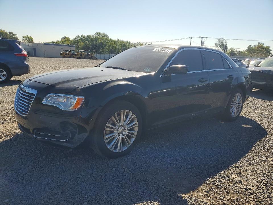 2014 CHRYSLER 300 - Търг №68764826