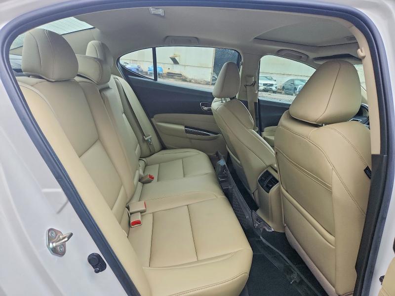 Photo 10 from auction – 2019 ACURA TLX with VIN 19UUB1F38KA010602