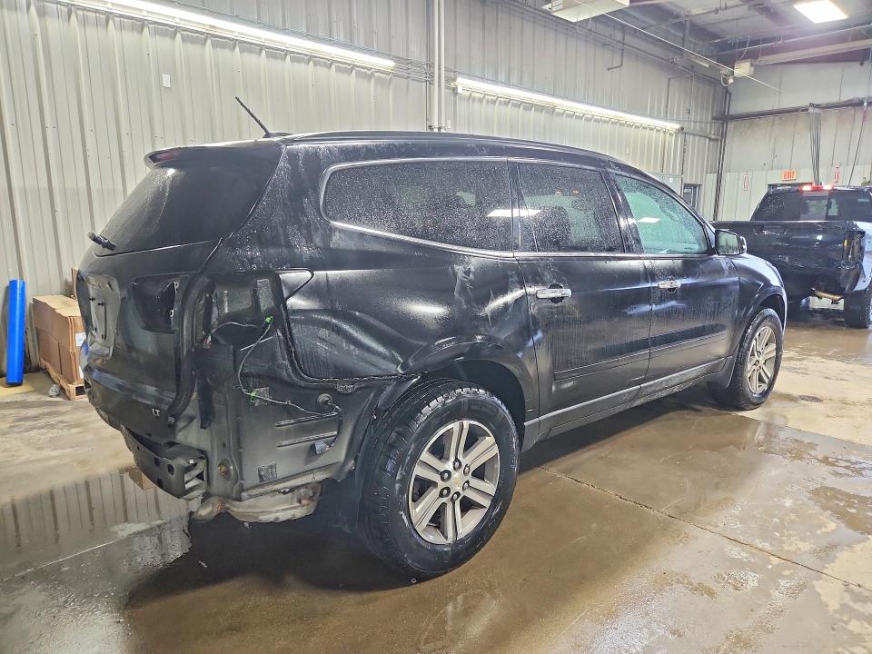 Photo 3 from auction – 2017 CHEVROLET TRAVERSE with VIN 1GNKVGKD4HJ283860