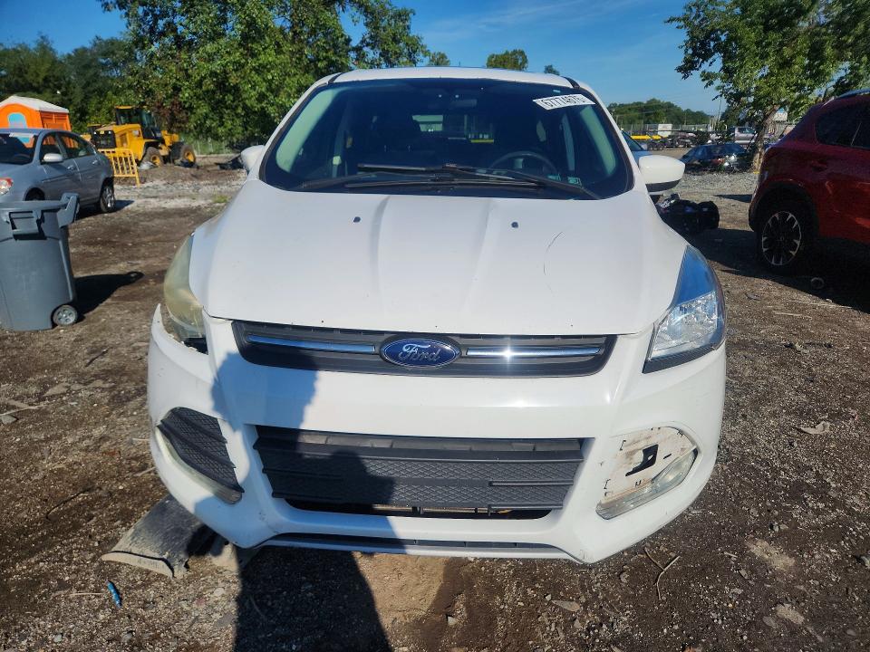 Фото 5 с аукциона – 2016 FORD ESCAPE с VIN 1FMCU0G9XGUB25057