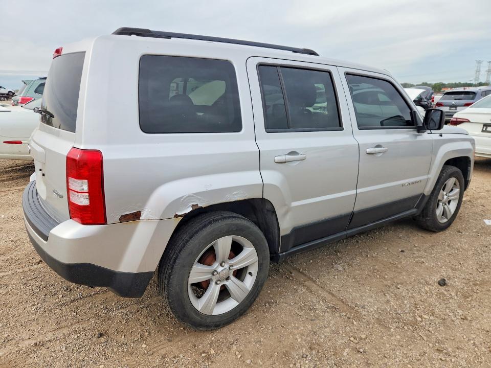 Foto 3 de la subasta – 2013 JEEP PATRIOT con VIN 1C4NJPFB6DD102843