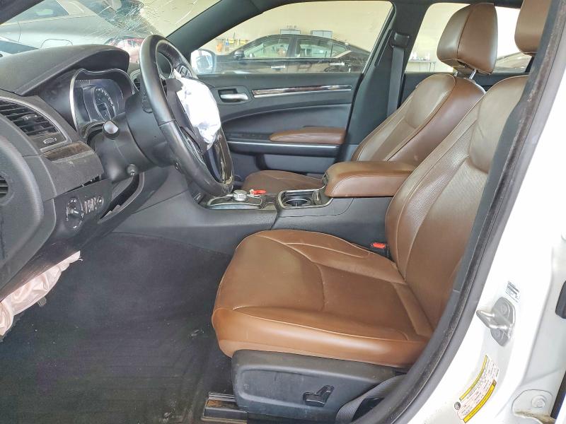 Снимка 7 от търг – 2019 CHRYSLER 300 с VIN 2C3CCAEG6KH592748