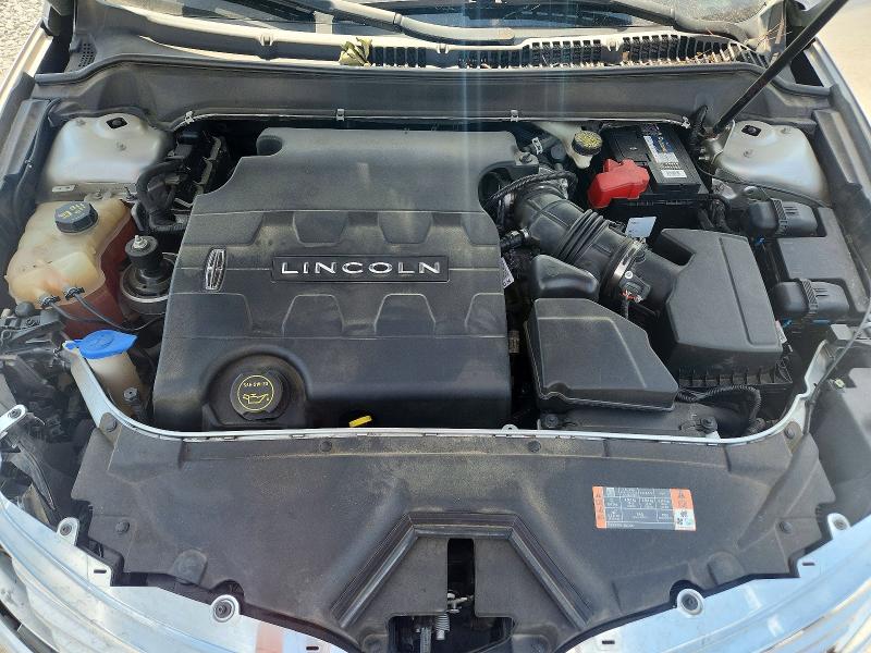 Zdjęcie 11 z aukcji – 2016 LINCOLN MKZ z VIN 3LN6L2GK8GR613493