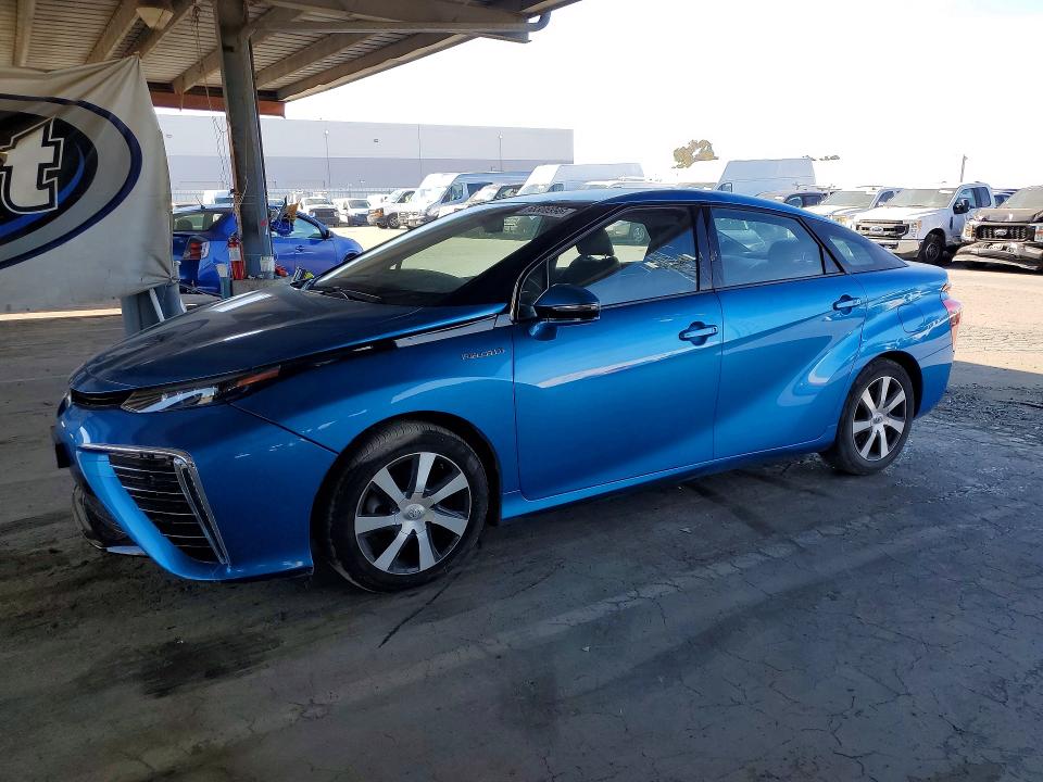 TOYOTA MIRAI 2018 مع رقم تعريف المركبة JTDBVRBD2JA003976 - صورة من المزاد