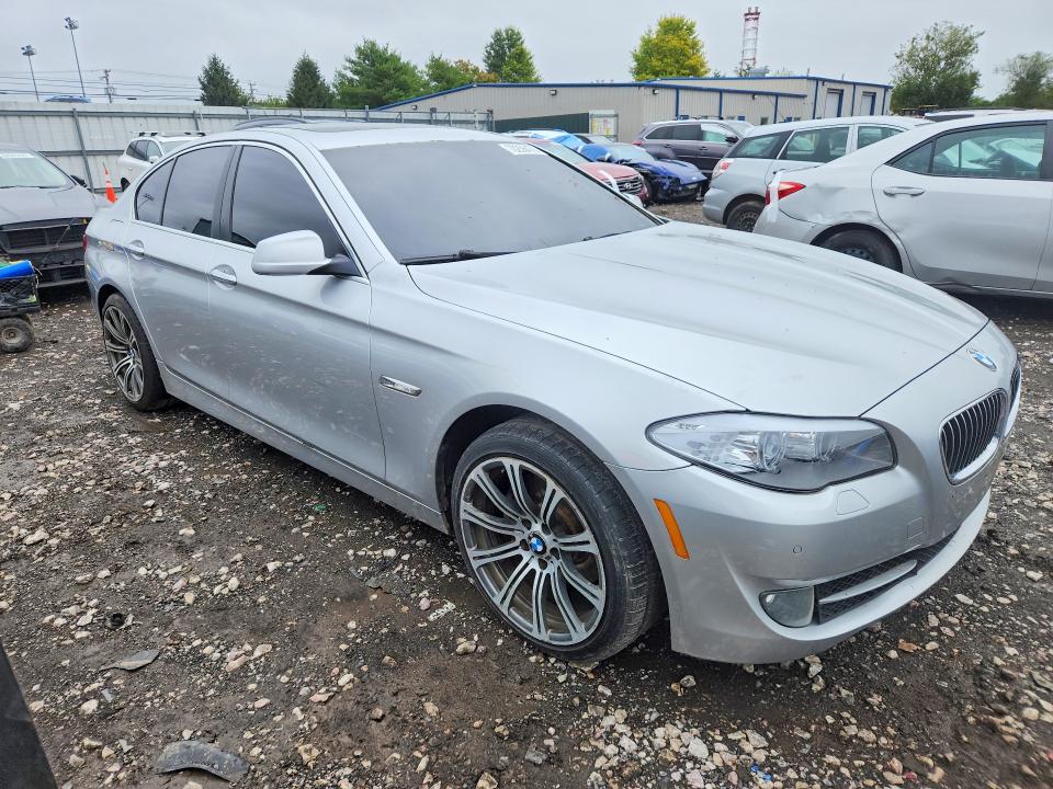 صورة رقم 4 من المزاد - 2013 BMW 528 مع VIN WBAXG5C5XDD233202