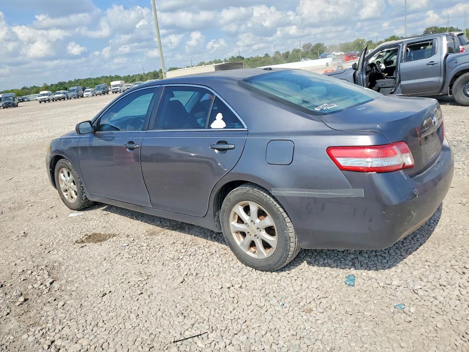 Photo 2 from auction – 2011 TOYOTA CAMRY with VIN 4T4BF3EK4BR218507