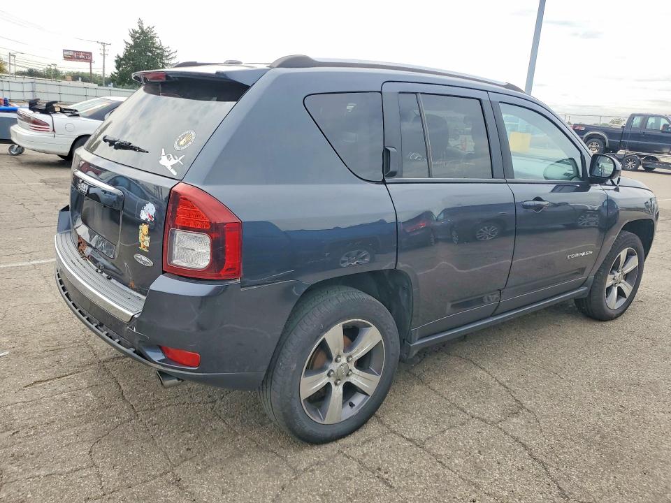 Zdjęcie 3 z aukcji – 2016 JEEP COMPASS z VIN 1C4NJCEA7GD590089