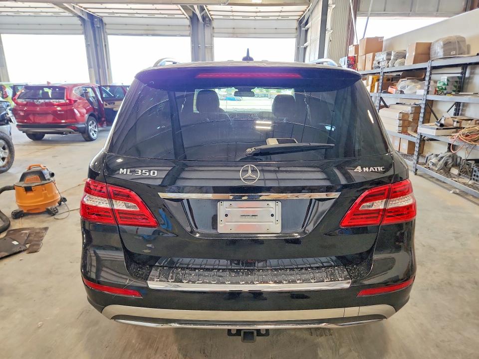 Photo 6 from auction – 2014 MERCEDES-BENZ ML with VIN 4JGDA5HB8EA350801