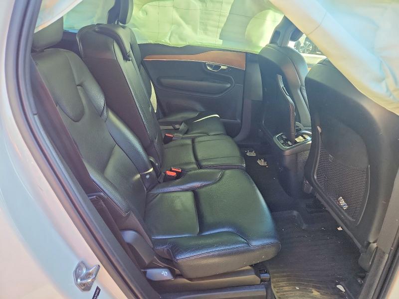 Снимка 10 от търг – 2021 VOLVO XC90 с VIN YV4102PK7M1755120