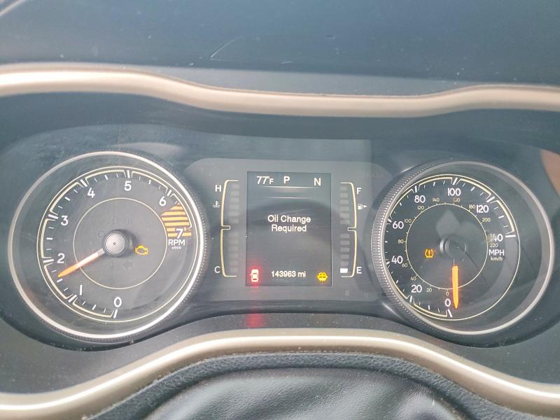 Photo 9 from auction – 2018 JEEP CHEROKEE with VIN 1C4PJLCB1JD566611