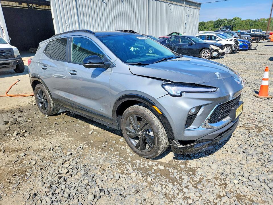 Снимка 4 от търг – 2025 BUICK ENCORE GX с VIN KL4AMESL4SB017172