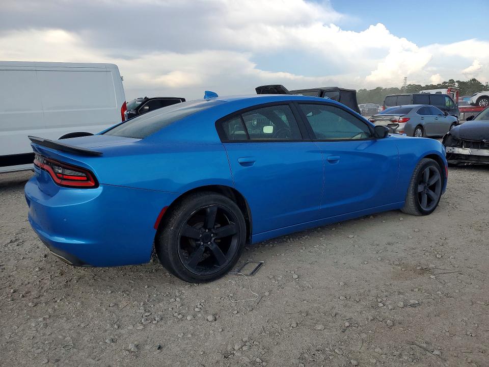 Photo 3 from auction – 2016 DODGE CHARGER with VIN 2C3CDXHG6GH179618