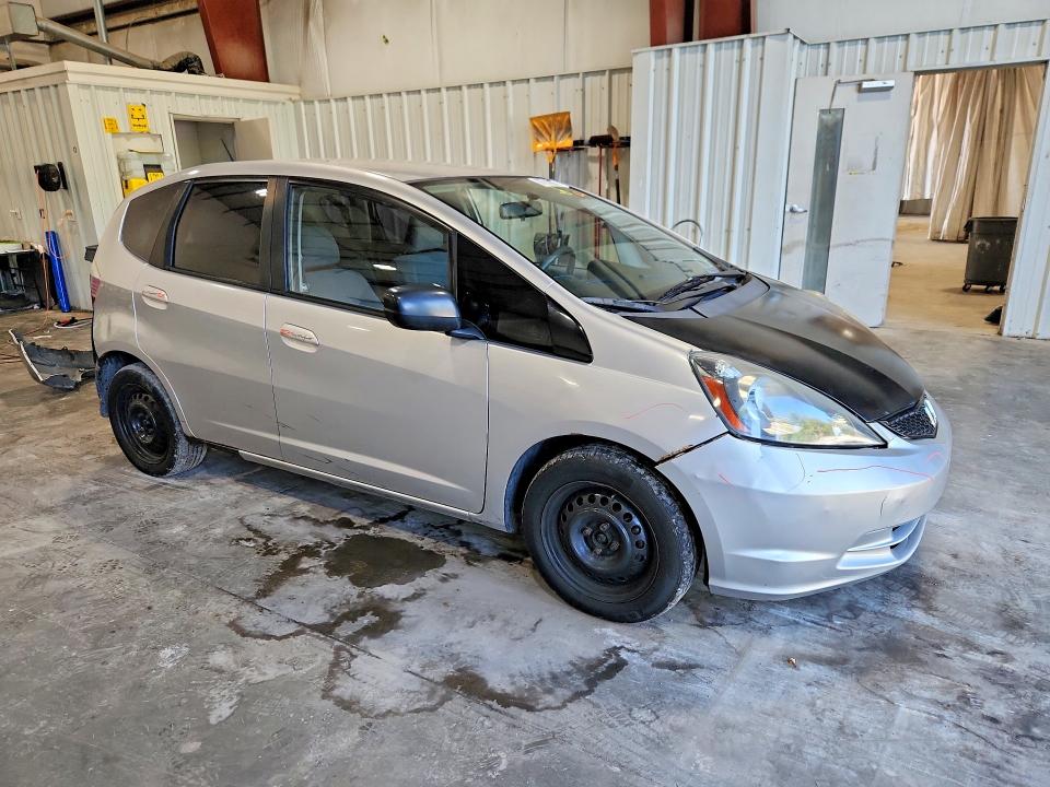 Photo 4 from auction – 2011 HONDA FIT with VIN JHMGE8H31BC005270