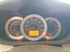 Photo 9 from auction – 2010 TOYOTA RAV4 with VIN 2T3DF4DV3AW061014