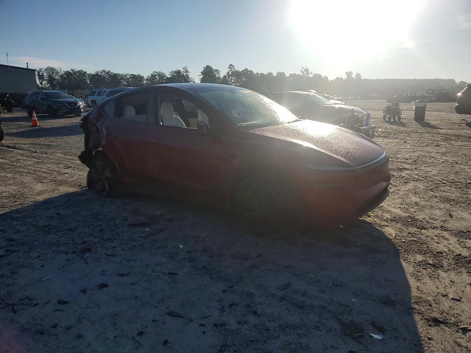 Foto 4 de la subasta – 2026 TESLA MODEL Y con VIN 7SAYGDED0TA469953