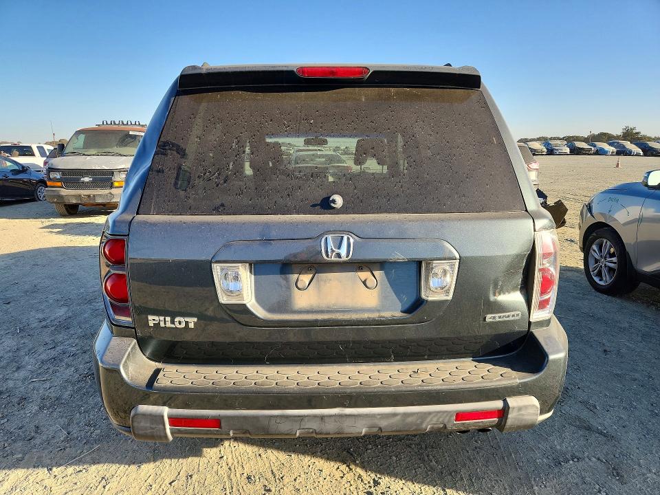 Снимка 6 от търг – 2006 HONDA PILOT с VIN 2HKYF18486H562173