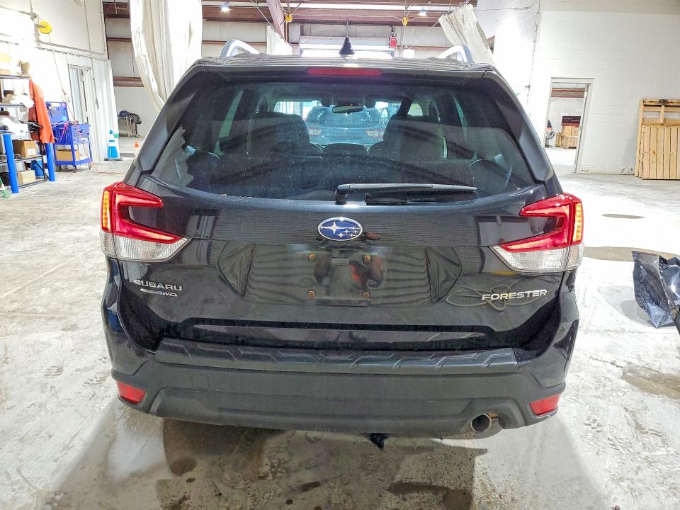 Photo 6 from auction – 2021 SUBARU FORESTER with VIN JF2SKASC6MH564602