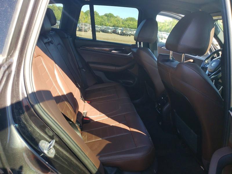 Photo 10 from auction – 2018 BMW X3 with VIN 5UXTR9C57JLC78829