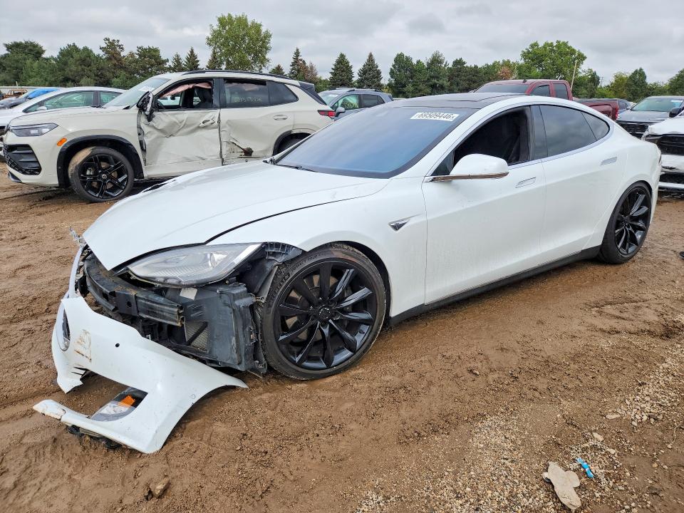 TESLA MODEL S 2016 with VIN 5YJSA1E22GF128502 - Photo from auction