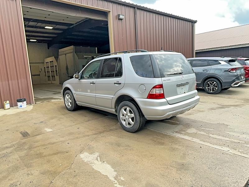 Photo 3 from auction – 2003 MERCEDES-BENZ ML with VIN 4JGAB75E63A442738