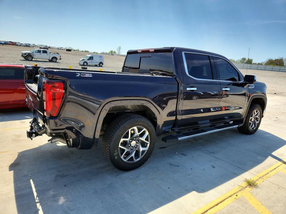 Foto 3 de la subasta – 2025 GMC SIERRA con VIN 3GTUUDED7SG369901