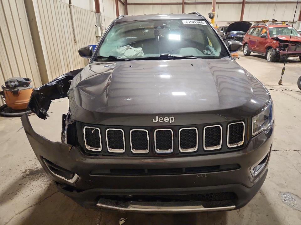 Photo 5 from auction – 2021 JEEP COMPASS with VIN 3C4NJDCB6MT512295